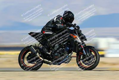 media/May-15-2022-SoCal Trackdays (Sun) [[33a09aef31]]/Back Straight Speed Shots (835am)/